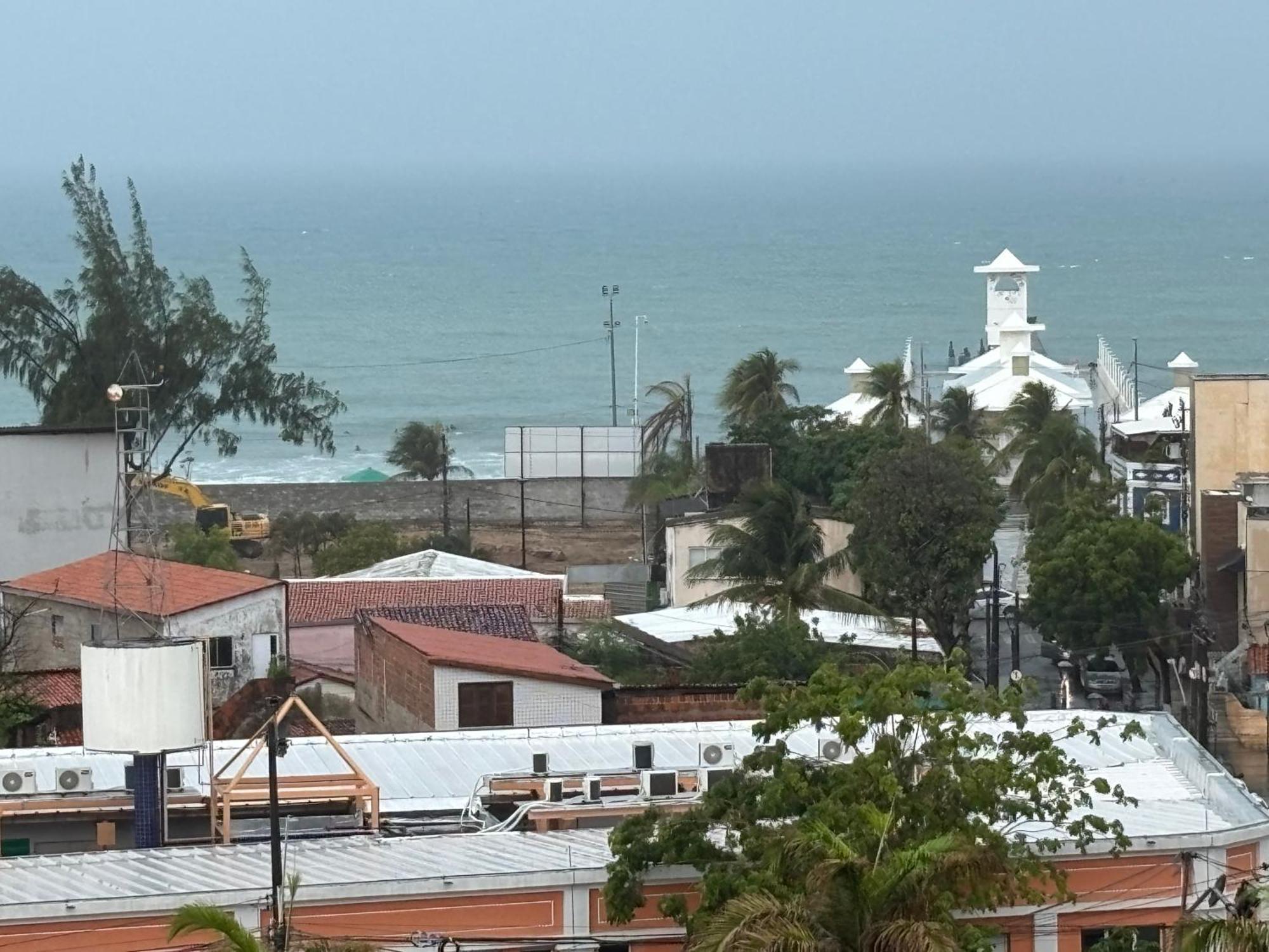 Encante-se Com O Mar De Iracema